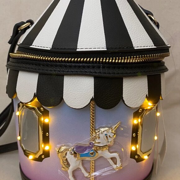Betsey Johnson Kitsch Spin Me Carousel LightUp Horse Crossbody Bag Multi NWT - Picture 4 of 12